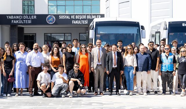 Manavgat Belediye Başkan Vekili Çicek üniversiteli öğrencilerle buluştu