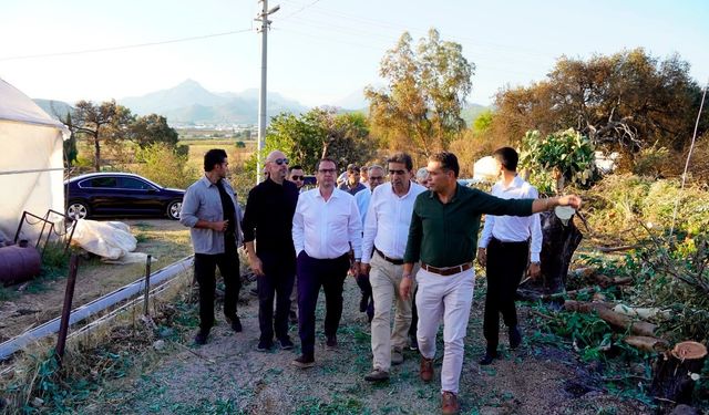 Yangının vurduğu Aksu ve Serik’te İYİ Parti sahaya indi
