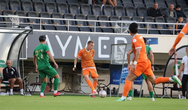 Alanyaspor’dan hazırlık maçında farklı galibiyet: 4-0