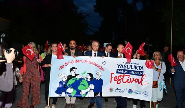 Kepez’de ikinci bahar çiçek açtı! 11 ülkeden bilim insanı Kepez’de buluştu