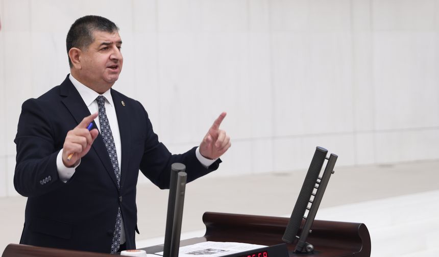 Cavit Arı’dan mayınlı sahalar ve askeri terfilere tepki