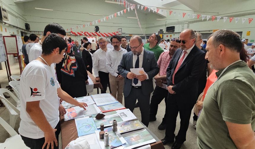 Aydın’da meslek liselilerin projeleri bilim fuarında sergilendi