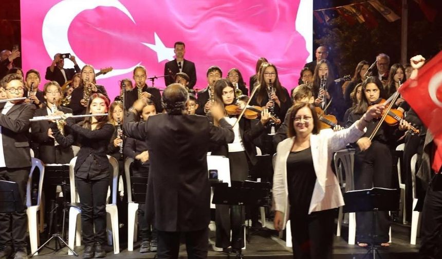 Cumhuriyet Orkestrası Akseki’de kulakların pasını sildi