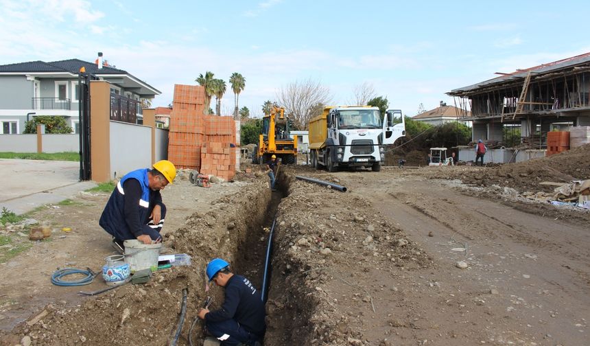 Antalya Büyükşehir Belediyesi su hatlarını yeniledi vatandaş sağlıklı suya kavuştu