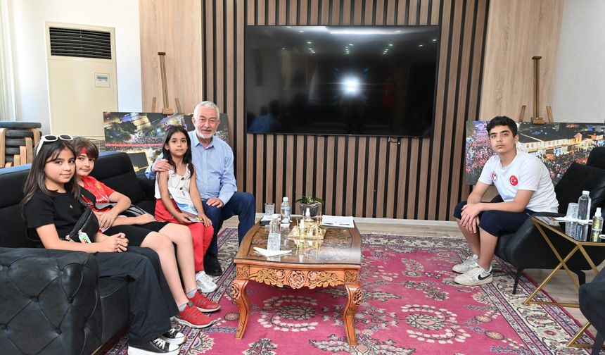 Başkan Başdeğirmen'den çocuklara söz