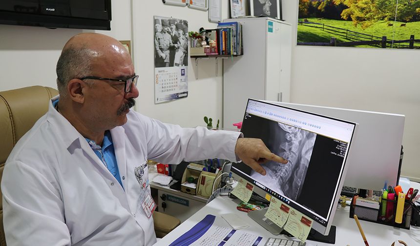 Dijital bağımlılık çocuklarda boyun fıtığı yapıyor