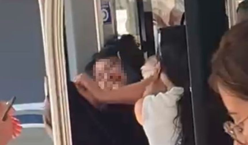 Otobüste tesettürlü kadına hakaret: Arbede yaşandı