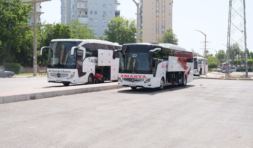 Sokak ortasında yıkama krizi! Şikayetler dikkate alınmadı