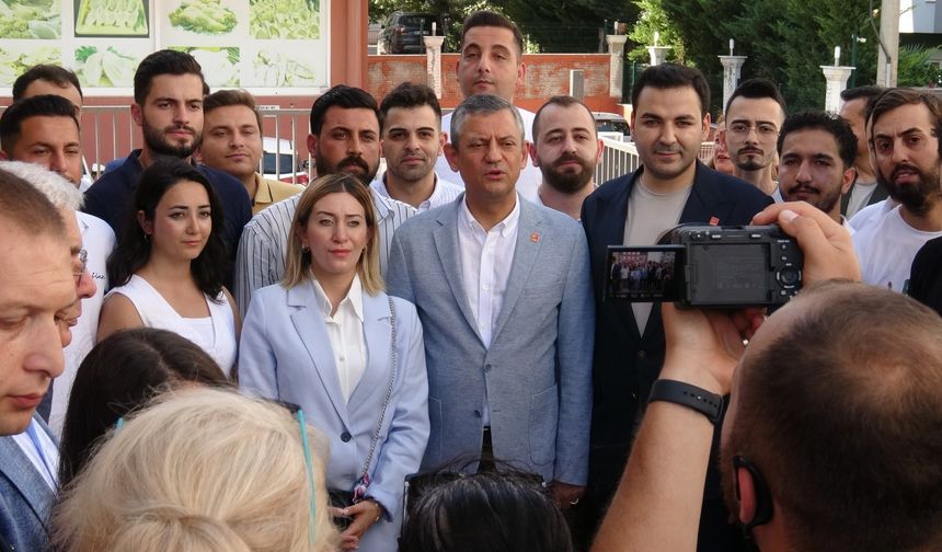 Özgür Özel, cezaevinde Muhittin Böcek’i ziyaret etti