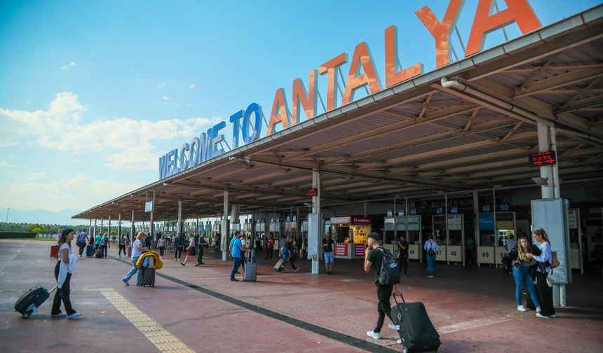 Antalya’yı 2026 endişesi sardı! Fiyat uyarıları ardı ardına geldi