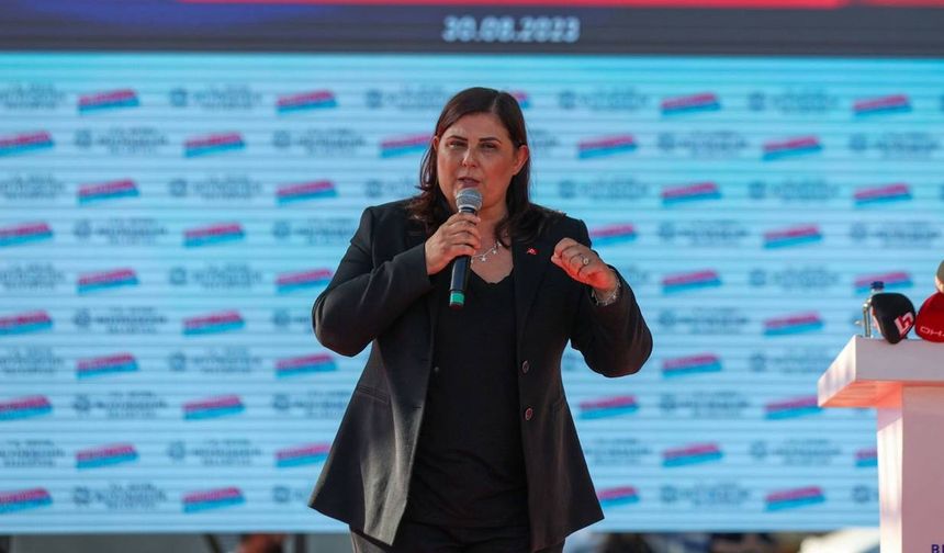 Aydın Büyükşehir Belediye Başkanı Özlem Çerçioğlu kimdir? Özlem Çerçioğlu nereli, kaç yaşında, evli mi, çocuğu var mı? Özlem Çerçioğlu AK Partiye geçti mi?