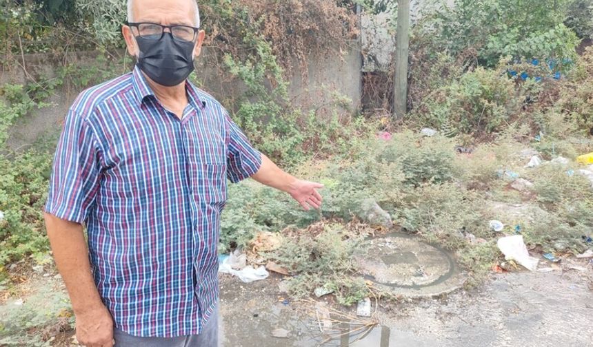 Maskeler bu kez kanalizasyon için takıldı! Vatandaşlar sokağa çıkamıyor