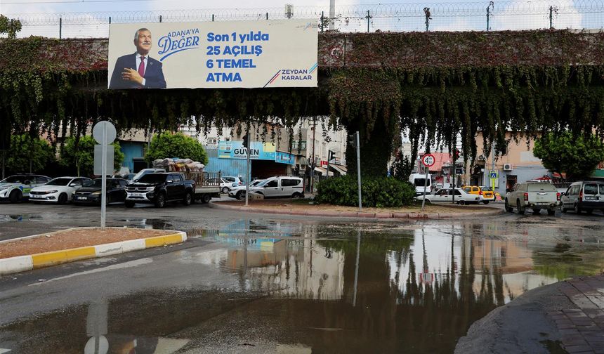 Adana yazın ortasında göle döndü