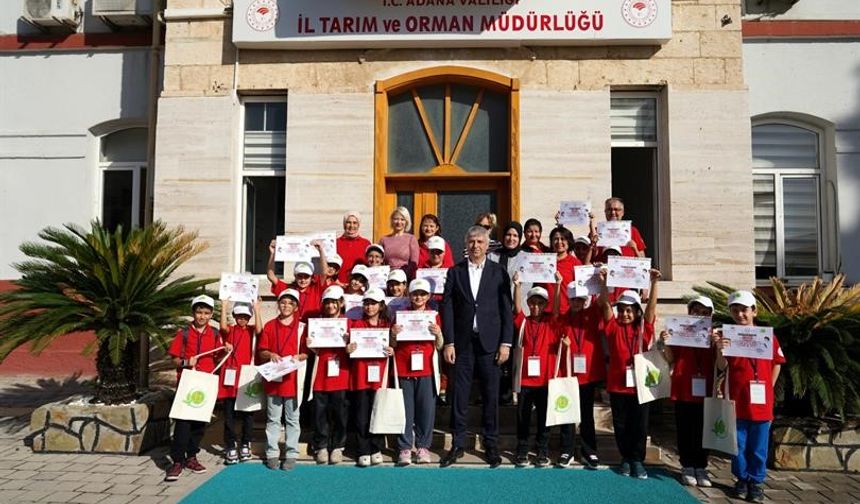 "Lider Çocuk Kampı"yla çocuklar, hayvancılık ve tarım öğrendi