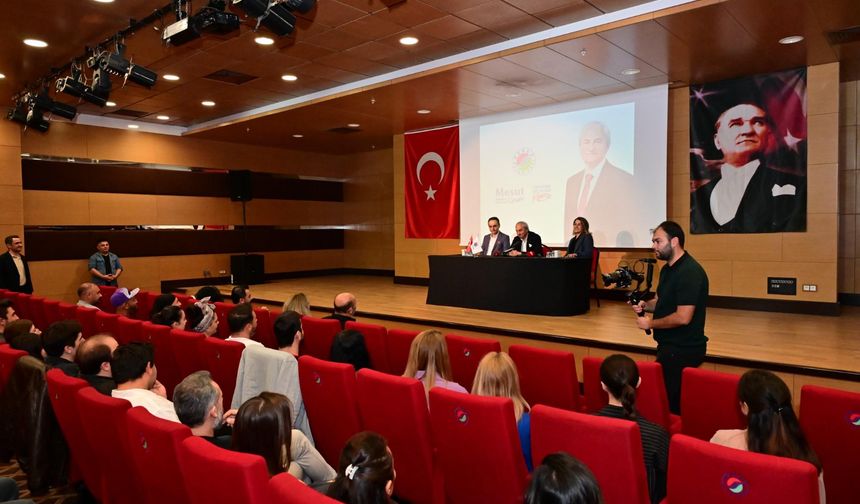 Başkan Kocagöz’den Kepez’in sanat emekçilerine müjde!