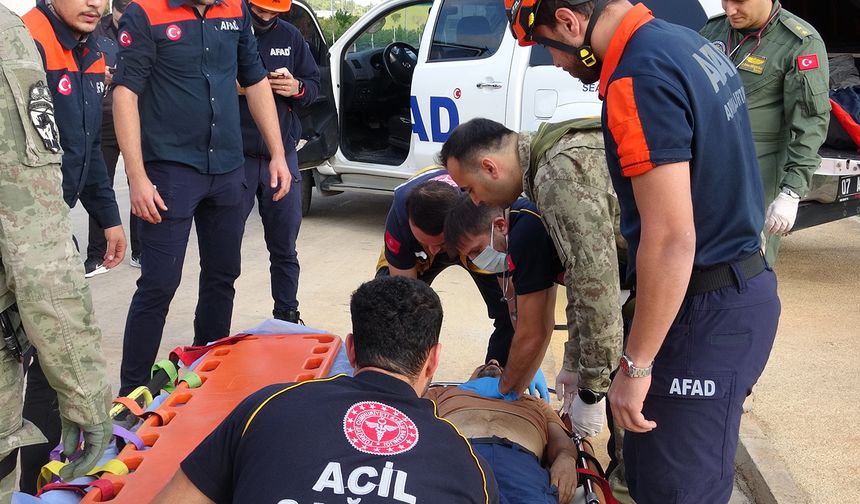 Ekiplerin kurtarmak için seferber olduğu adam hayatını kaybetti