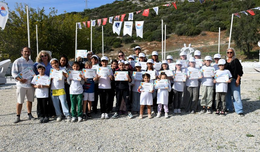 Neopolis küçük heykeltıraşları misafir etti