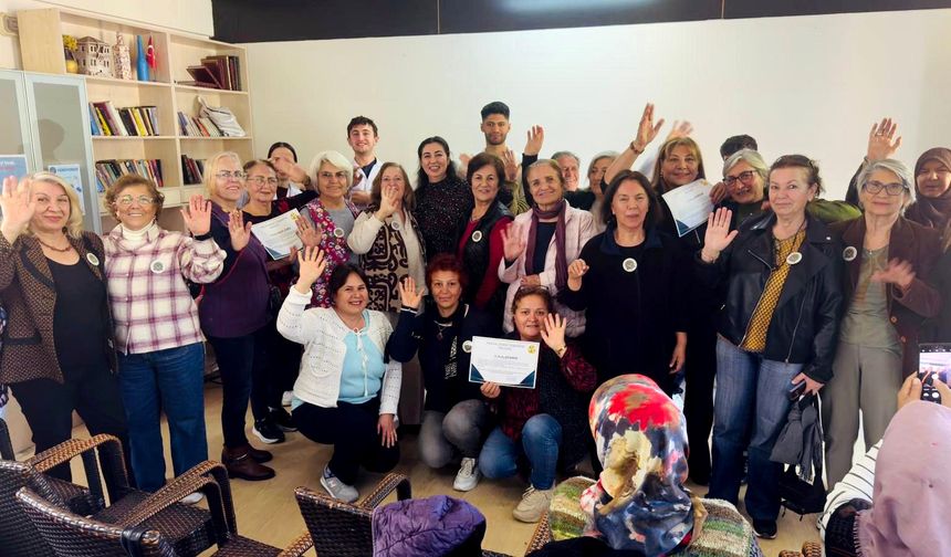 Muratpaşa’da 60 yaş üstüne sağlıklı yaşam rozeti