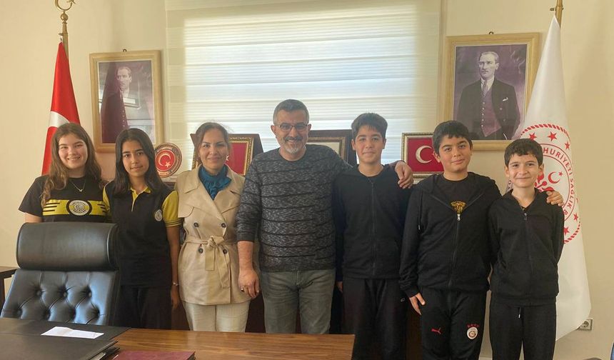 Ortaokul öğrencilerinden örnek davranış