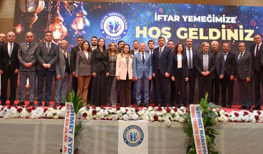 Antalya protokolü Korkutelililerin iftarında buluştu