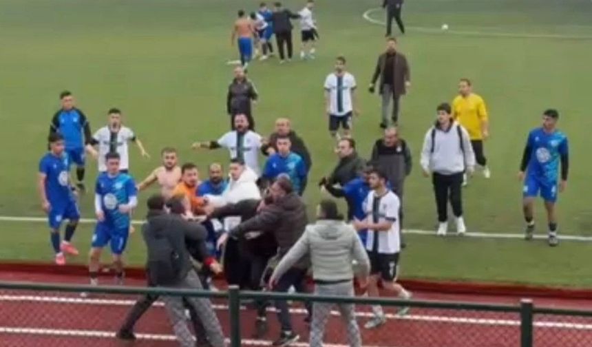 Antalya’da hakemi tehdit eden futbolcuya rekor ceza