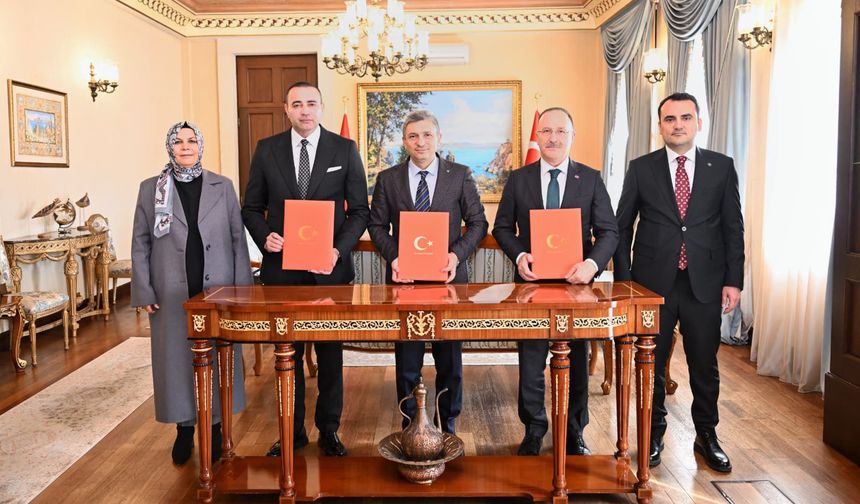 CHP'li Kaya'dan eğitime Milletvekili maaşı desteği