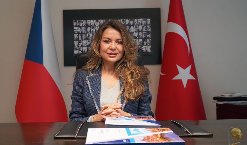 Fahri Konsolos Yeliz Gül ile Antalya diplomasi kitabına girdi