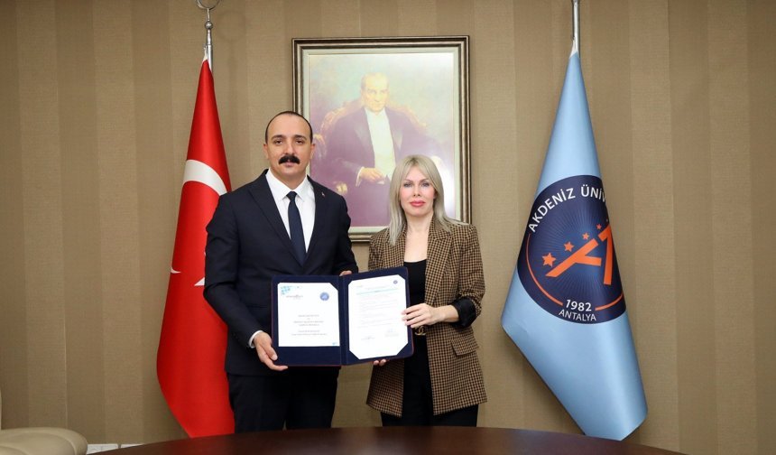 Akdeniz Üniversitesi ve Konyaaltı Belediyesi arasında anlamlı protokol