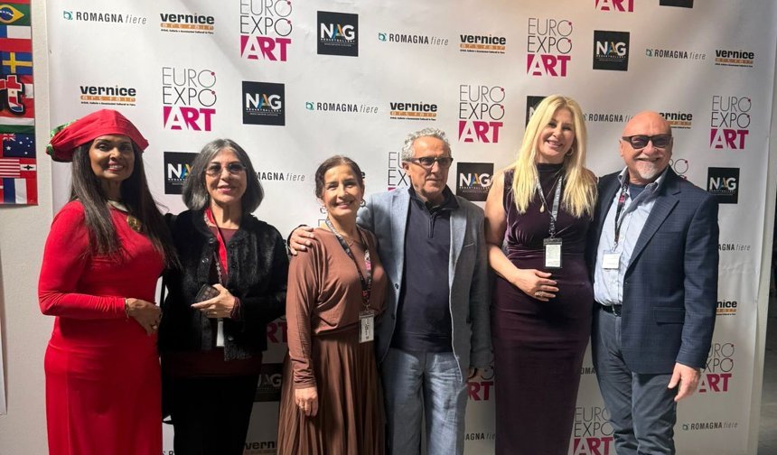 Antalyalı sanatçılar İtalya’da göz kamaştırdı