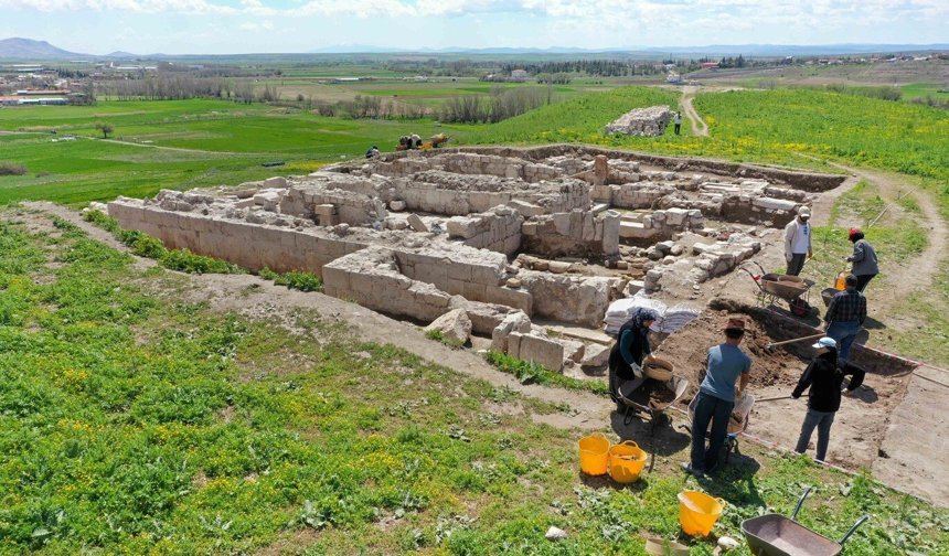 Lystra’da 2026 kazı sezonu başladı