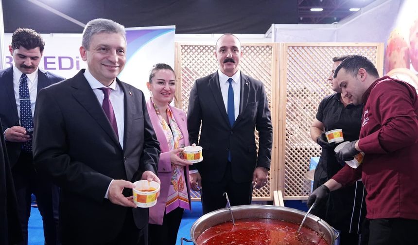 Konyaaltı Belediyesi YÖREX’te yöresel değerlerini tanıttı