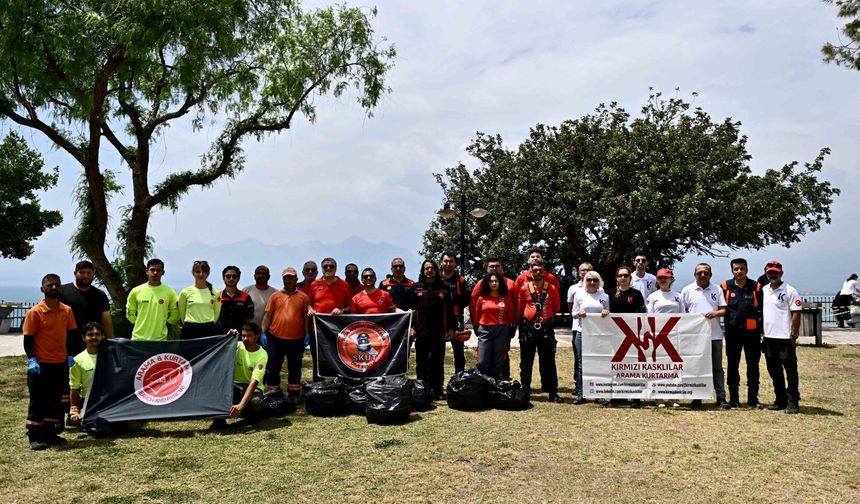 Antalya’nın falezleri nefes aldı