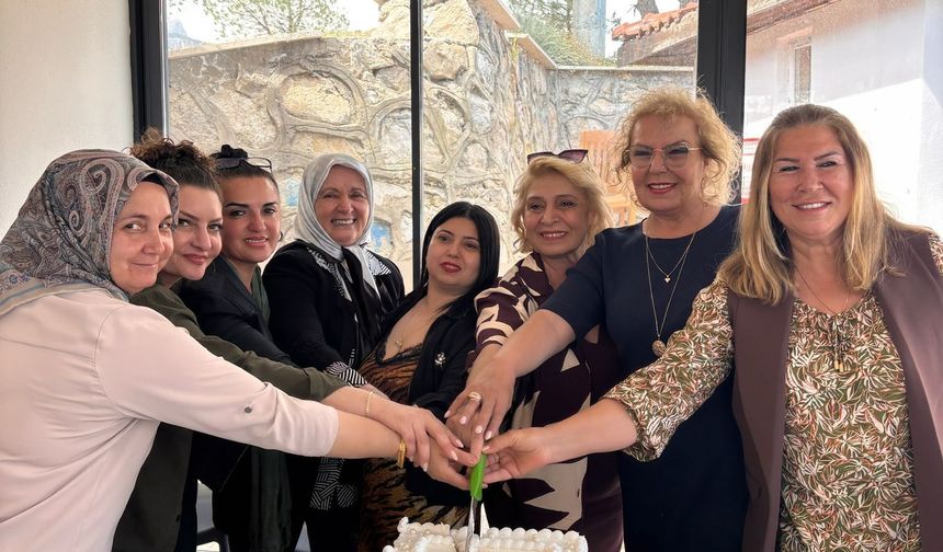 Kemer’de Marifetli Eller Platformu’nda kadınlar buluştu