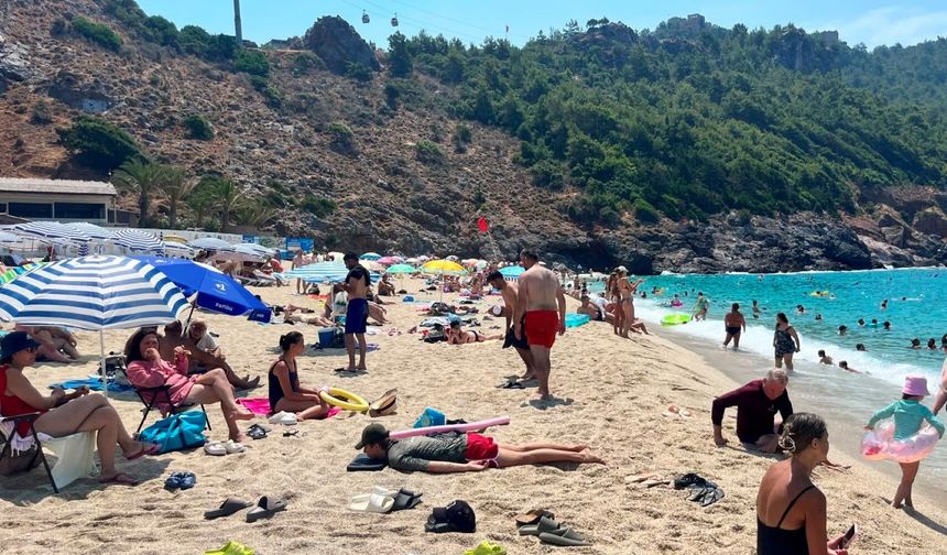Alanya'da tatilciler büyülendi