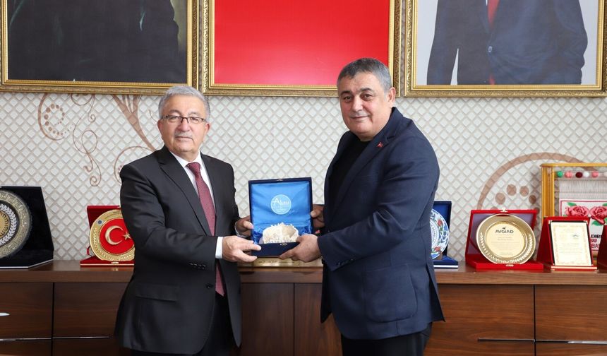 Antalya ve Isparta arasında önemli protokolün imzası atıldı