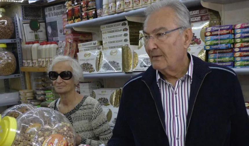 CHP eski Genel Başkanı Deniz Baykal’ın eşi Olcay Baykal kimdir? Olcay Baykal kaç yaşında?