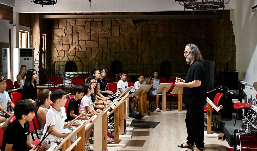 Muratpaşa Belediyesi’nin kursu çocukların gözdesi oldu