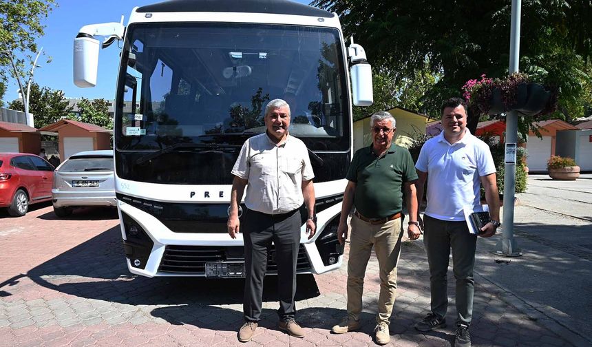 Kemer Belediyesi sporculara yeni otobüs aldı