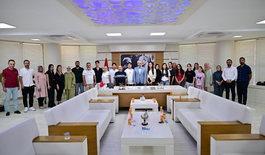 Kepez Belediyesi gençleri geleceği hazırlıyor