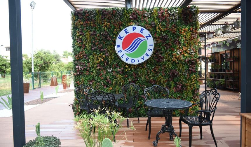 Kepez Belediyesi’nin marketi kapılarını açıyor