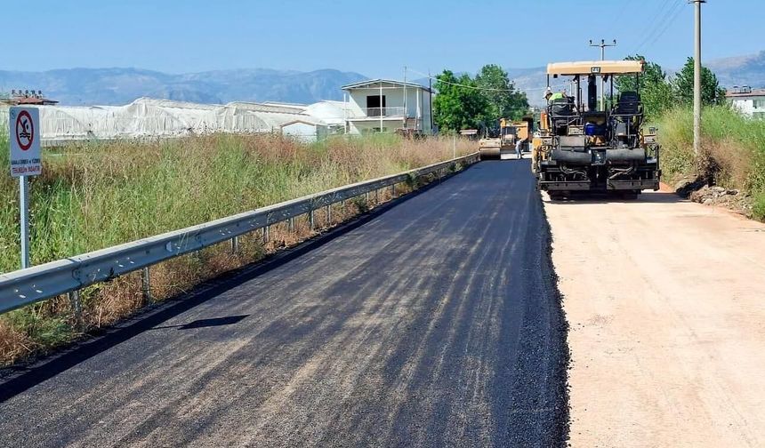 Manavgat Belediye Başkan Vekili Çiçek talimat verdi yollarda çalışma başladı