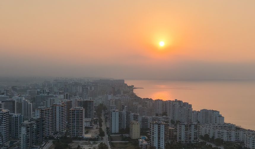 Deniz ısındı, nem oranı yüzde 90'lara ulaştı
