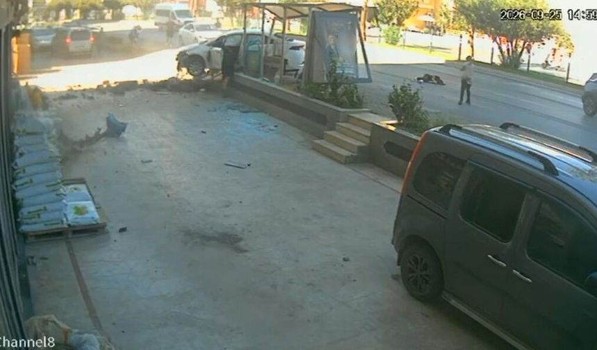 Antalya’da ilginç kaza! Parçalanan otomobilin direksiyonundan yürüyerek indi