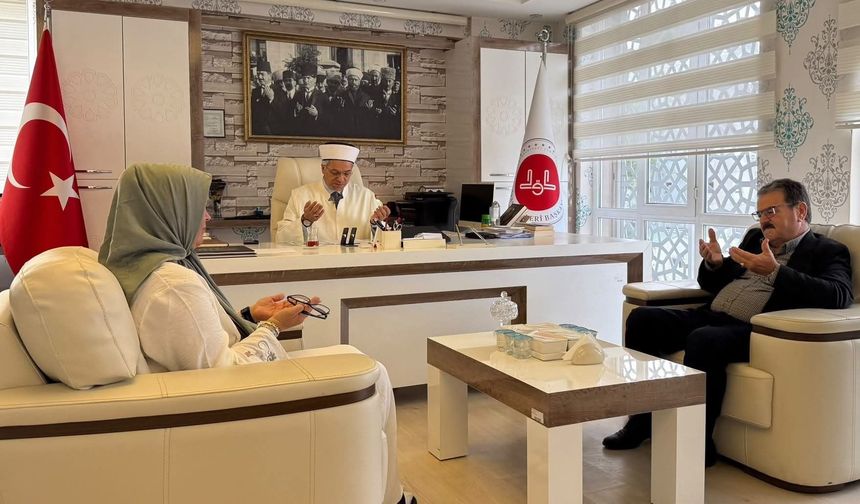 Almanya’dan tatile geldiği Manavgat’ta İslamiyet’i seçti