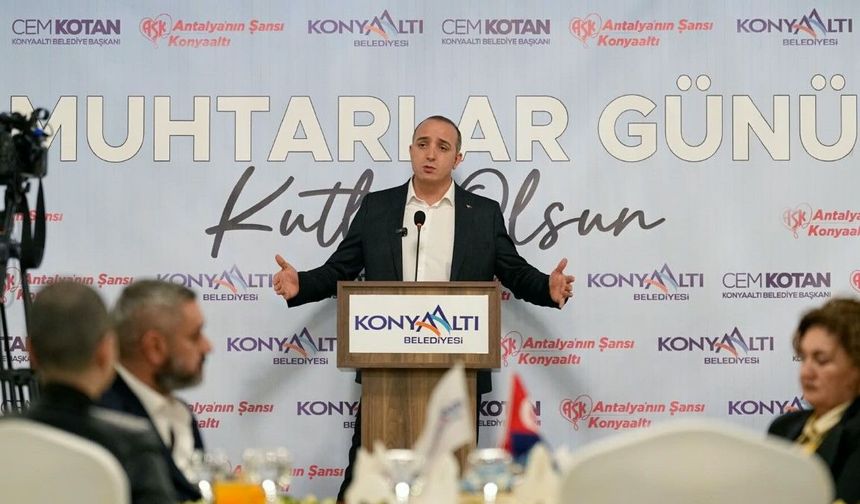 Konyaaltı Belediye Başkanı Cem Kotan muhtarlarla buluştu