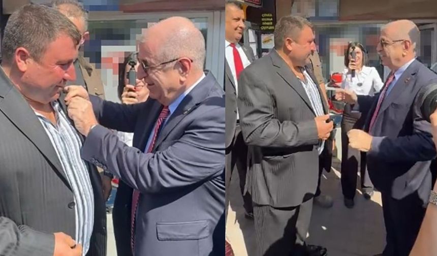 Ümit Özdağ’dan “Zavadak” Bekir Varol’a rozet